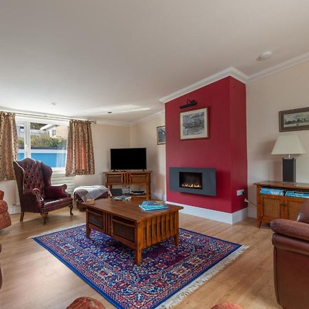 Sunningdale - Beach Side Cottage, Sea Views, Parking Saundersfoot Exterior photo