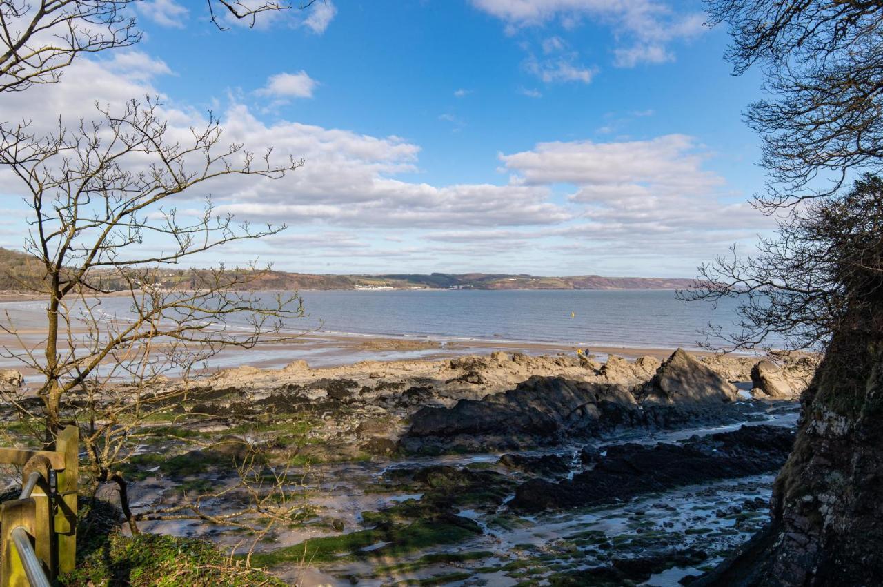 Sunningdale - Beach Side Cottage, Sea Views, Parking Saundersfoot Exterior photo